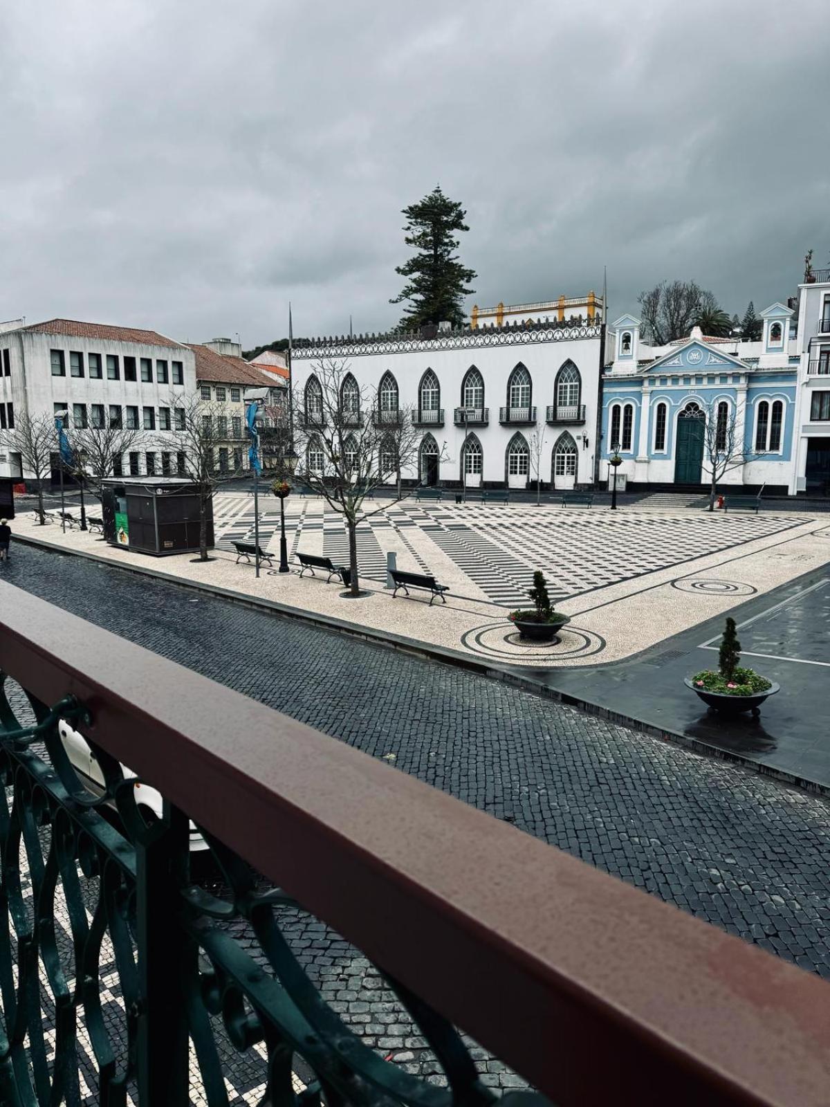 Angra do Heroísmo Alianca Cafe & Hostel מראה חיצוני תמונה