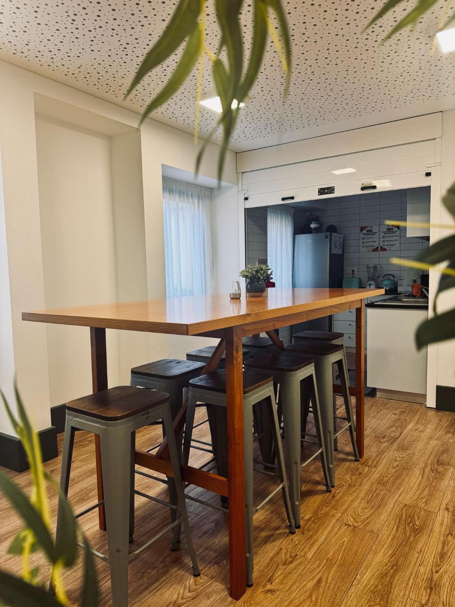 Angra do Heroísmo Alianca Cafe & Hostel מראה חיצוני תמונה